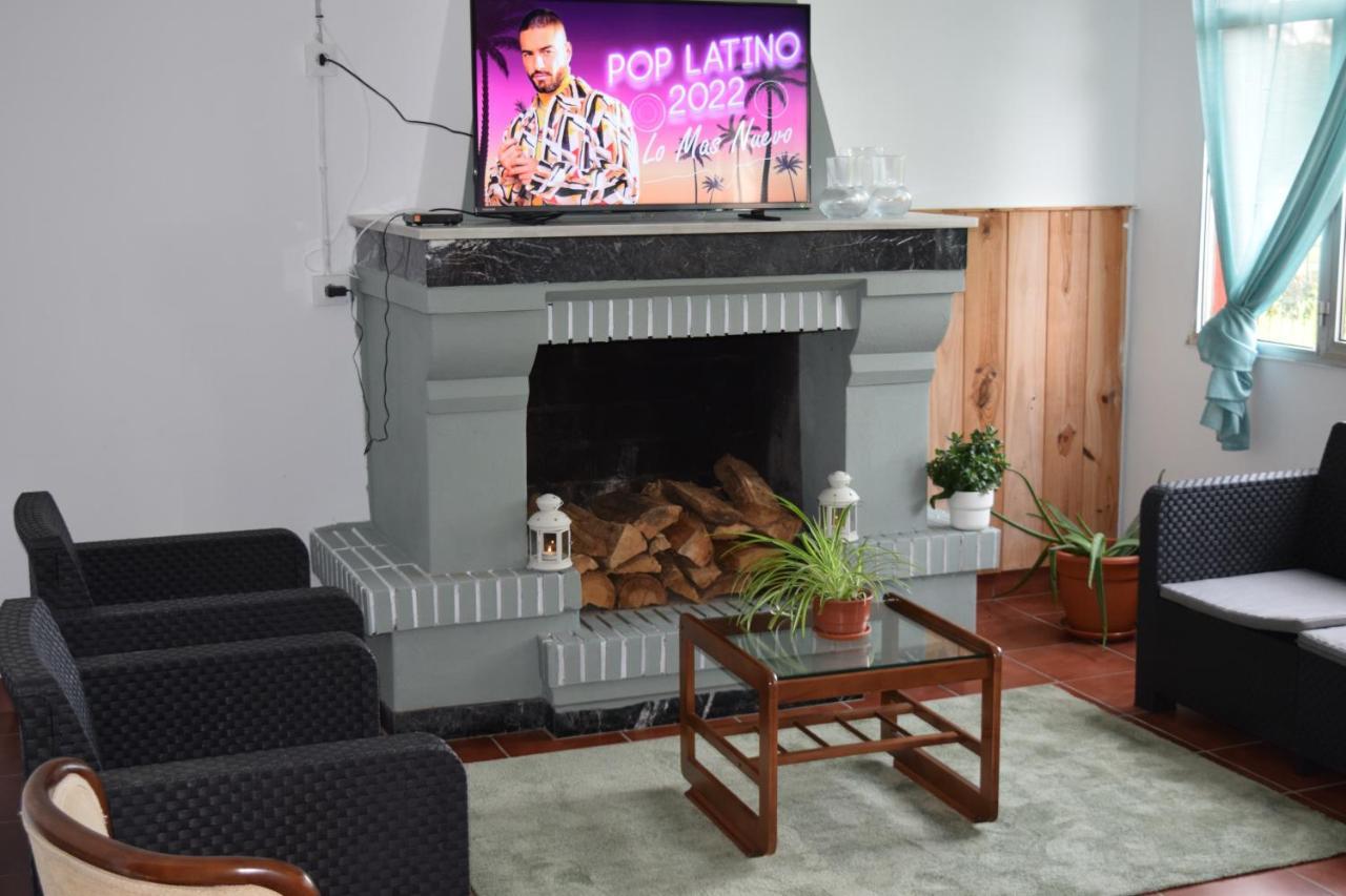 Albergue La Corona1 O Pino 외부 사진